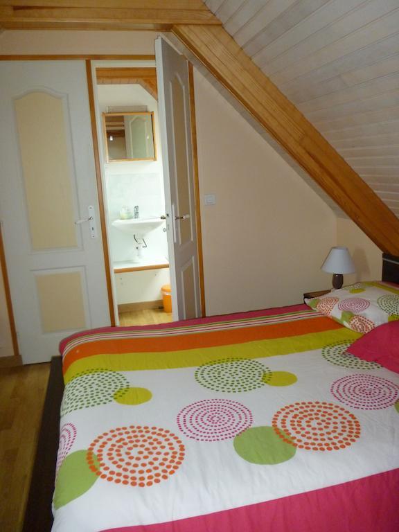 Les Gites De Kerroyal Garlan Room photo